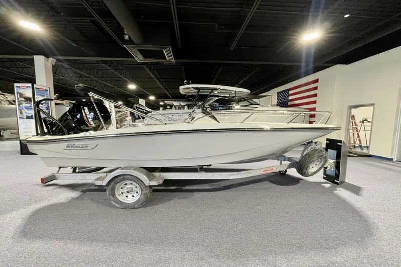 Slide: The Image of Boston Whaler 160 Super Sport 2025 - 0