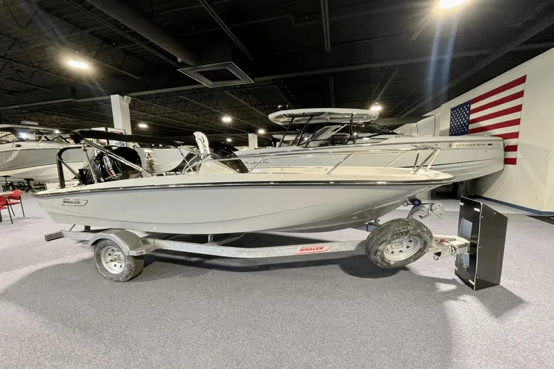 Slide: The Image of Boston Whaler 160 Super Sport 2025 - 1