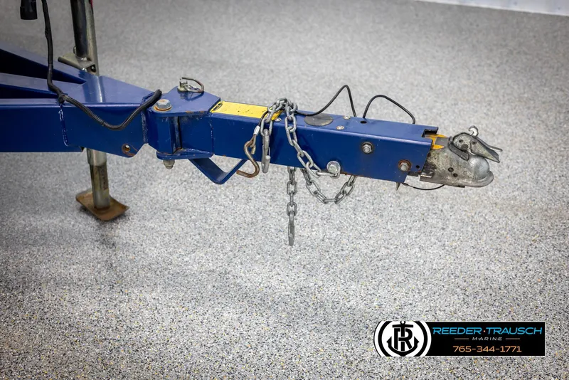 Slide: The Image of Crownline Boats 240 EX 2008 - 57