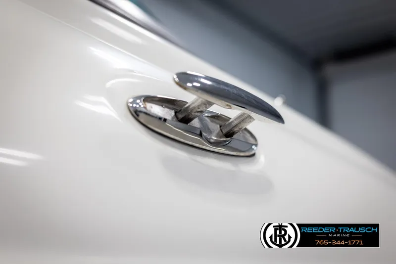 Slide: The Image of Crownline Boats 240 EX 2008 - 60