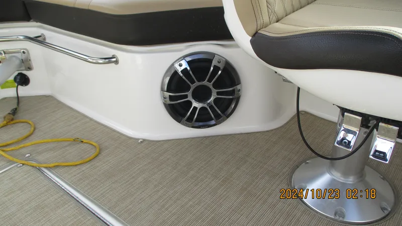 Slide: The Image of Interior of 2020 Sea Ray SLX 250 boat with speaker and seating. - 21