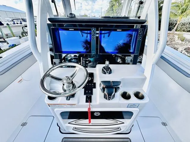 Slide: The Image of Sea Pro 292 DLX CENTER CONSOLE 292DLX 292CC 292 CC 2025 - 14