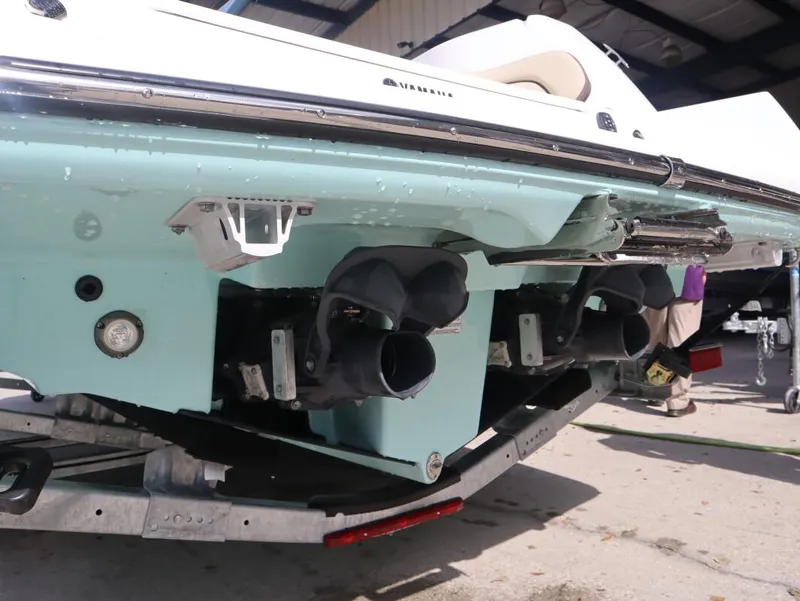 Slide: The Image of Yamaha 255 FISH SPT H 2025 - 7