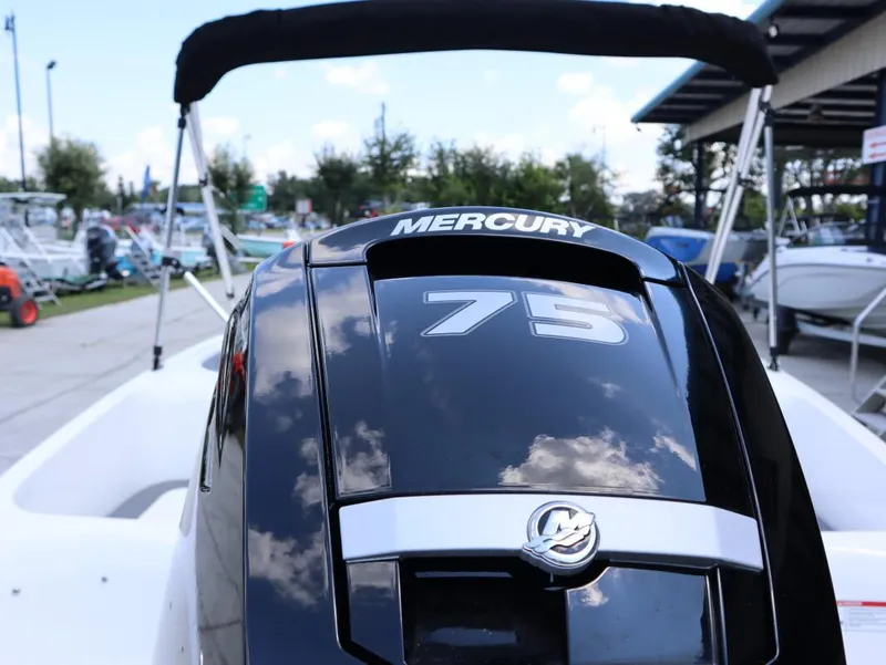 Slide: The Image of Bayliner Element E16 2025 - 16