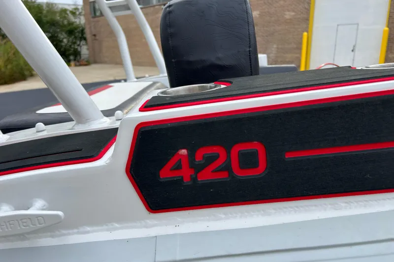 Slide: The Image of Highfield Velox 420 boat detail, showcasing sleek design and modern features, 2025 model. - 18