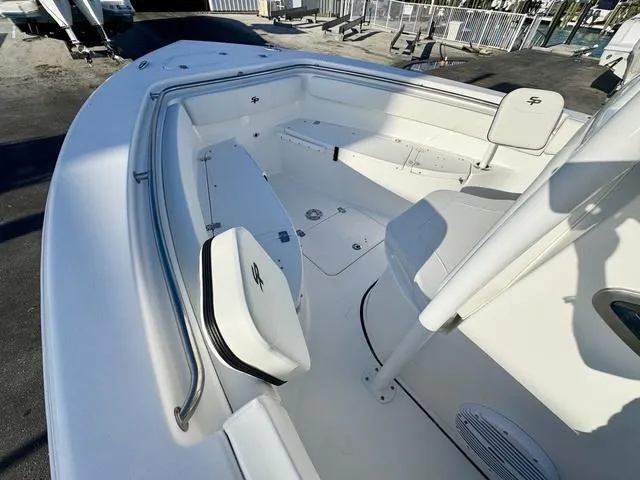 Slide: The Image of Sea Pro 222 Center Console 222CC 222 CC 2025 - 16