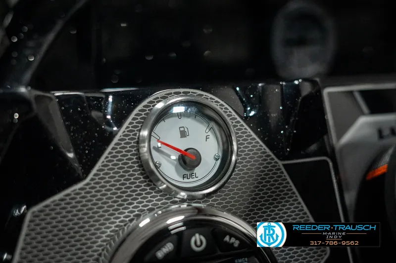 Slide: The Image of Fuel gauge on 2025 Lund 1875 Pro-V Bass XS dashboard, close-up view. - 30