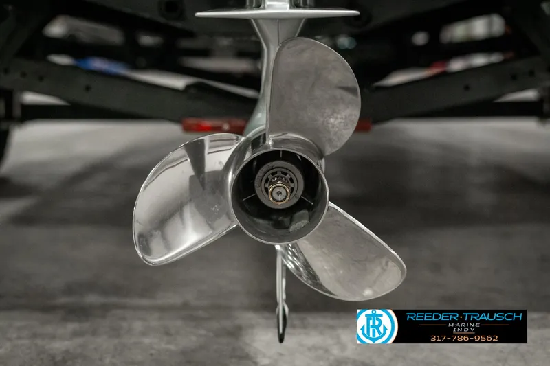 Slide: The Image of Close-up of a 2025 Lund 1875 Pro-V Bass XS boat propeller. - 43