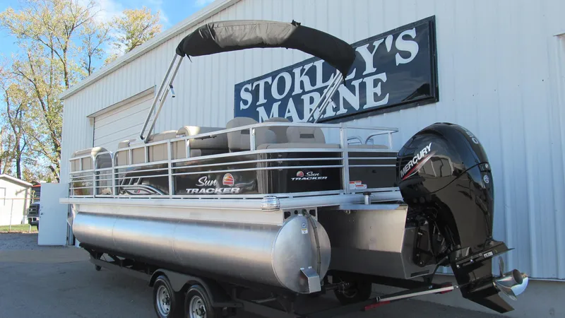 Slide: The Image of 2023 Sun Tracker SportFish 22 XP3 pontoon boat at Stokley's Marine. - 4