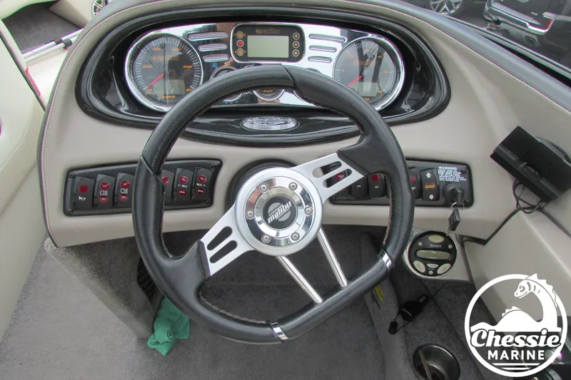 Slide: The Image of Malibu Wakesetter VLX 2006 - 15