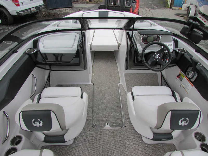 Slide: The Image of Scarab 195 H.O. 2015 - 14