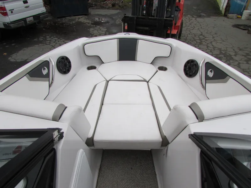 Slide: The Image of Scarab 195 H.O. 2015 - 15