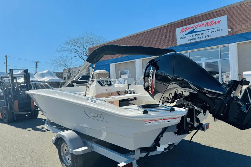 Slide: The Image of Boston Whaler 160 Super Sport 2025 - 18