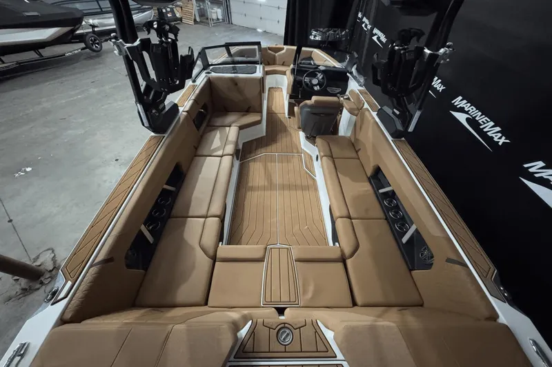 Slide: The Image of Nautique Super Air Nautique GS24 2025 - 13