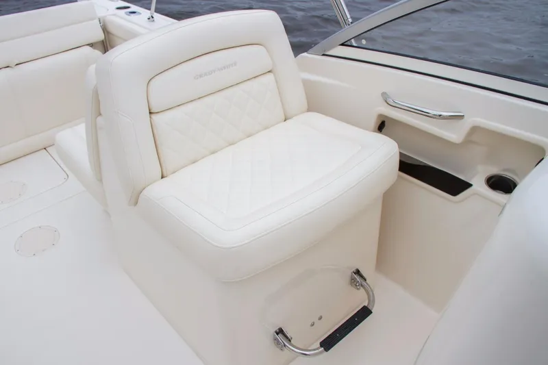 Slide: The Image of 2023-Grady-White-Freedom-235-MarineMax - 6