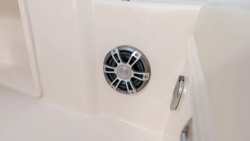 Slide: The Image of Grady-White 231 Coastal Explorer 2025 - 45