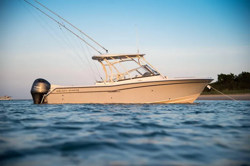 Slide: The Image of 2023-Grady-White-Freedom-275-MarineMax - 5