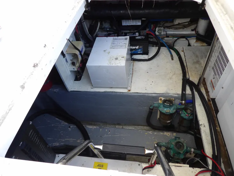 Slide: The Image of Sea Ray 44 Sedan Bridge 2008 - 84