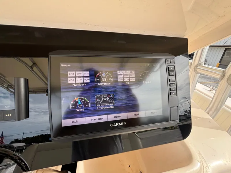 Slide: The Image of Grady-White Bimini 306 2005 - 50