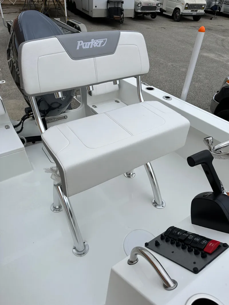 Slide: The Image of Helm Seat - 8