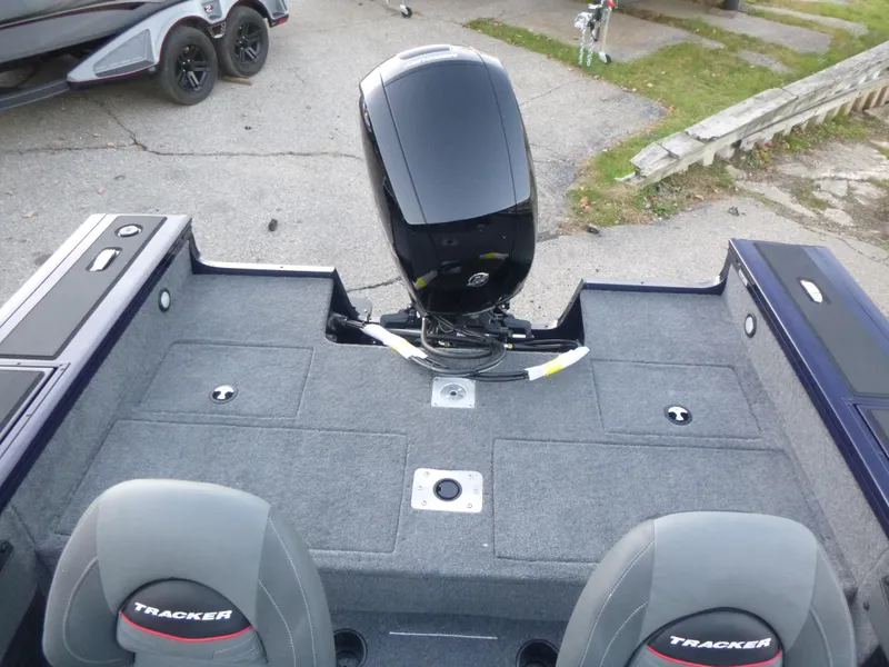 Tracker Targa V-19 WT 2025 for Sale | MarineSource