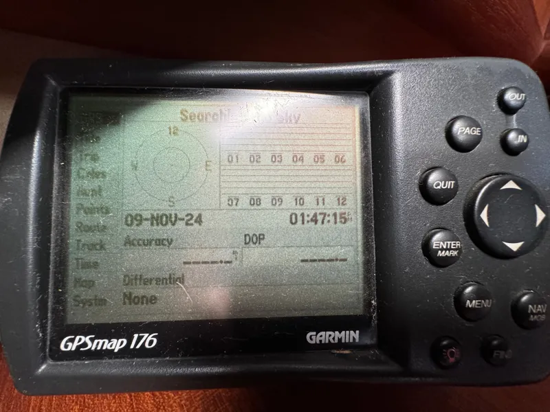 Slide: The Image of Hunter Legend 35.5 1992 - 56