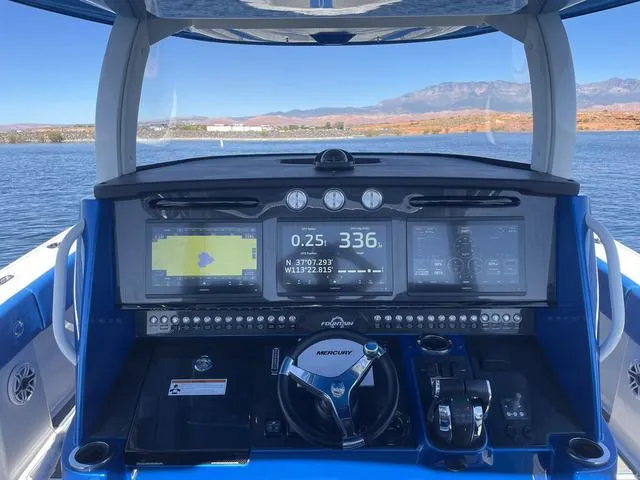 Slide: The Image of Fountain 43 NX 2023 - 9