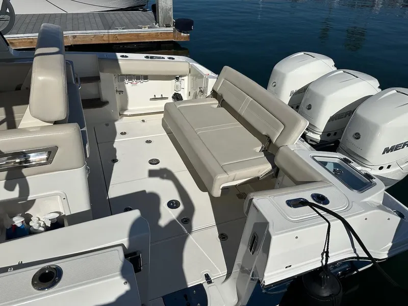 Slide: The Image of Boston Whaler 350 Realm 2019 - 53
