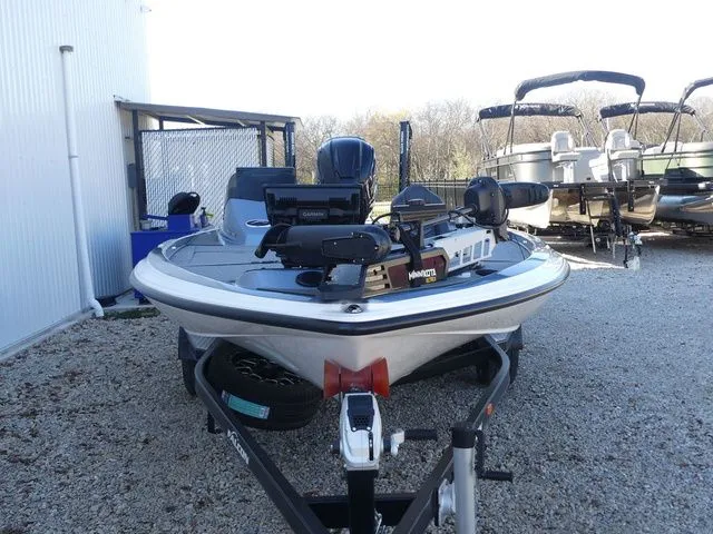 Slide: The Image of Falcon Boats F20 PREDATOR 2025 - 12