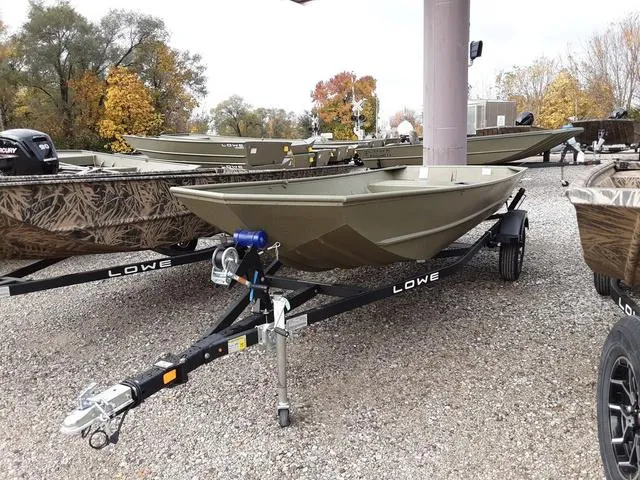 The Image of Lowe L1648MT AURA 2025 - 1