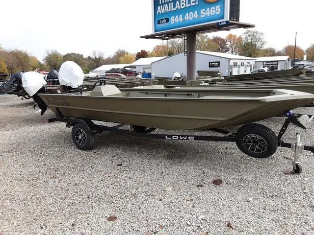 The Image of Lowe Roughneck RX1860 Rambler 2025 - 1