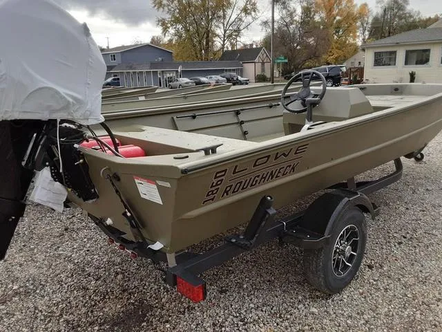 Slide: The Image of Lowe Roughneck RX1860 Rambler 2025 - 7