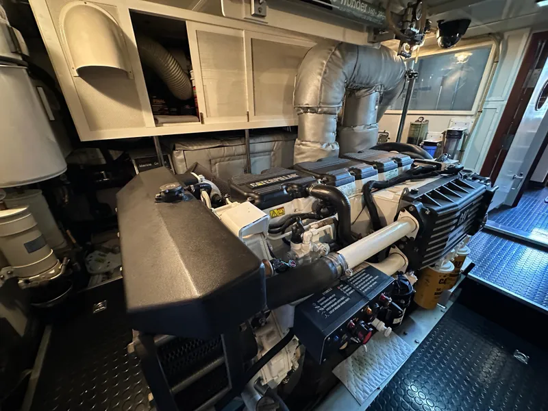 Slide: The Image of Horizon 73 Motor Yacht 2007 - 104