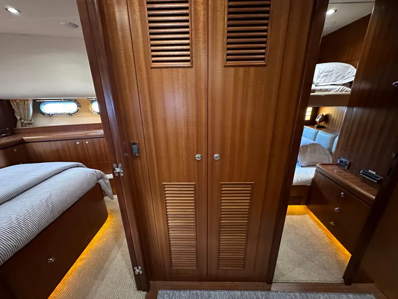 Slide: The Image of Horizon 73 Motor Yacht 2007 - 77