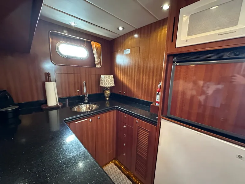 Slide: The Image of Horizon 73 Motor Yacht 2007 - 93