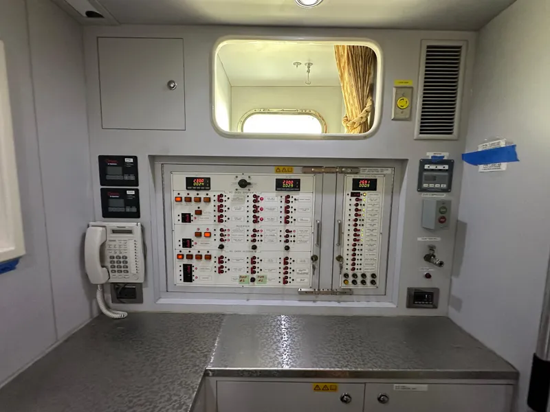 Slide: The Image of Horizon 73 Motor Yacht 2007 - 97