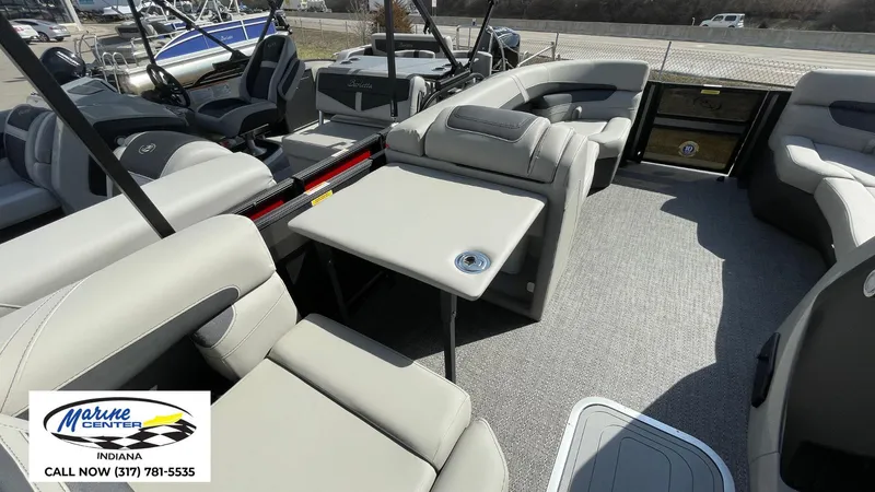 Slide: The Image of Barletta Cabrio 22U 2025 - 13