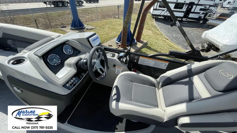 Slide: The Image of Barletta Cabrio 22U 2025 - 2