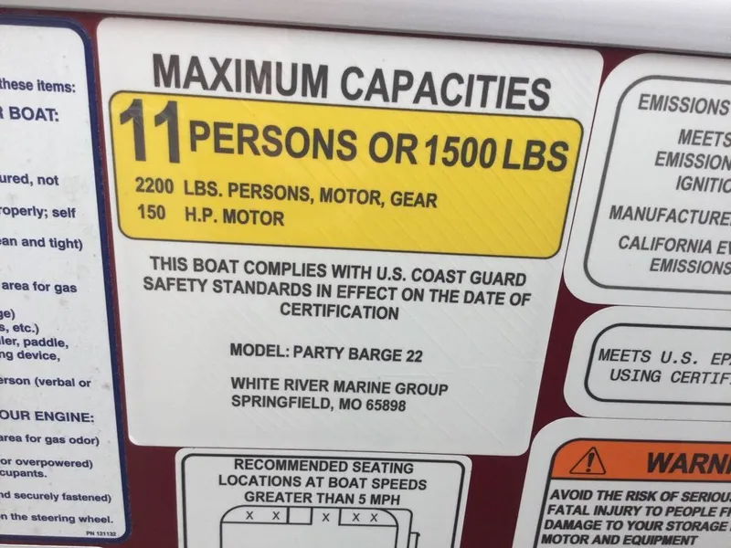 Slide: The Image of Sun Tracker Party Barge 22 DLX 2025 - 9