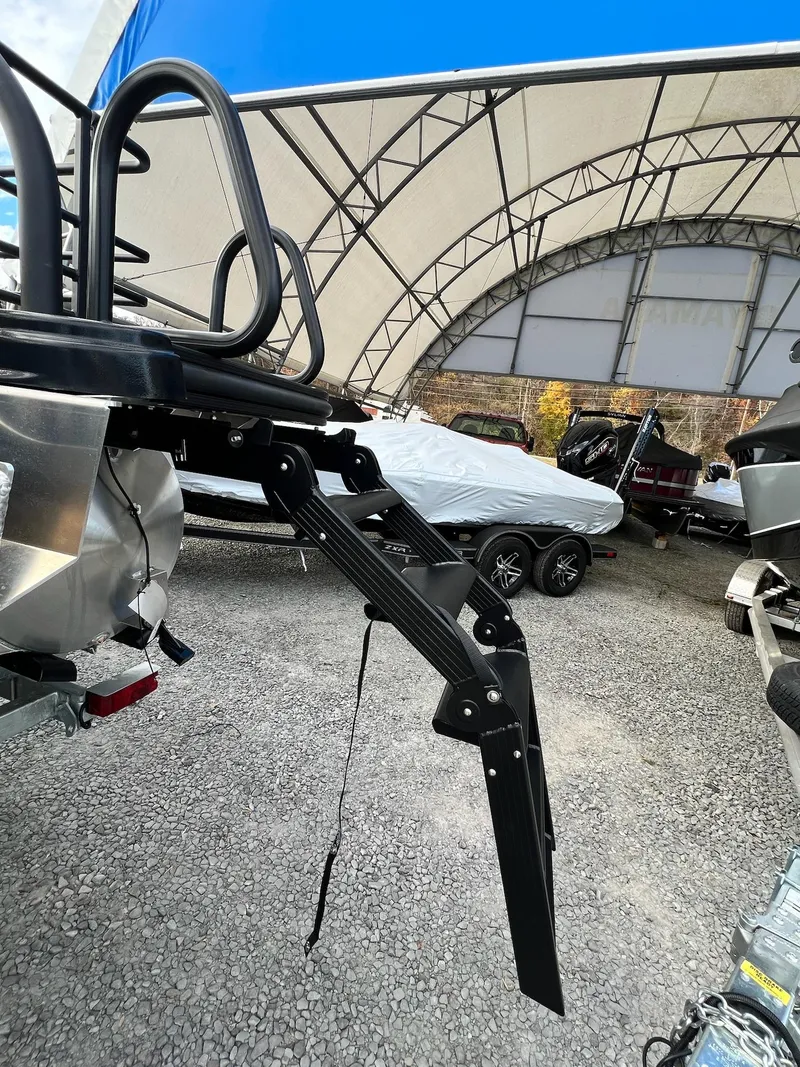 Slide: The Image of Sylvan L3 DLZ Tritoon 2025 - 12