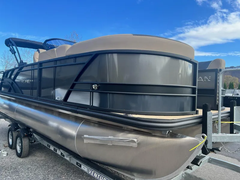 Slide: The Image of Sylvan L3 DLZ Tritoon 2025 - 26