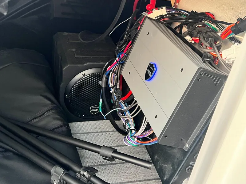 Slide: The Image of Sylvan L3 DLZ Tritoon 2025 - 21