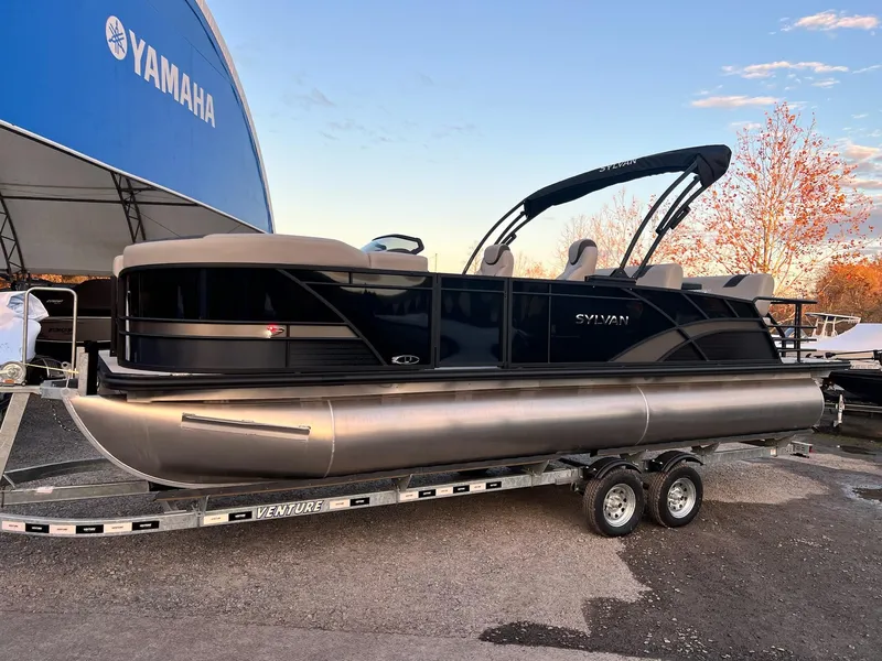 Slide: The Image of Sylvan L3 DLZ Tritoon 2025 - 25