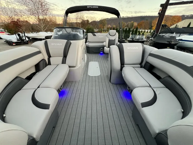 Slide: The Image of Sylvan L3 DLZ Tritoon 2025 - 6