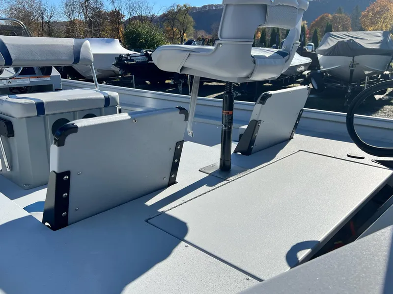 Slide: The Image of G3 18 CCJ DLX 2025 - 12