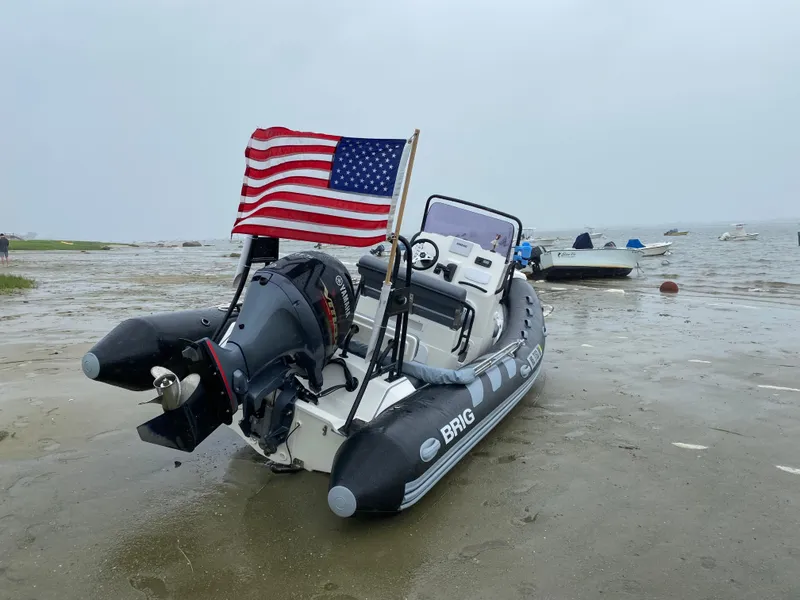 Slide: The Image of Brig Navigator 570 2020 - 4