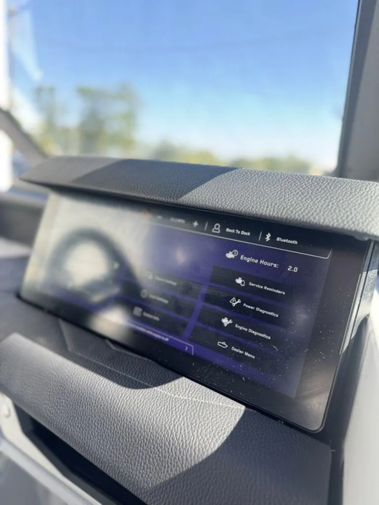 Slide: The Image of Nautique Super Air Nautique G23 2025 - 27