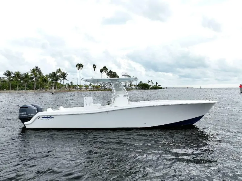 Slide: The Image of Invincible 33 Open Fisherman 2012 - 67