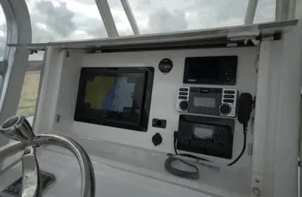 Slide: The Image of Invincible 33 Open Fisherman 2012 - 90