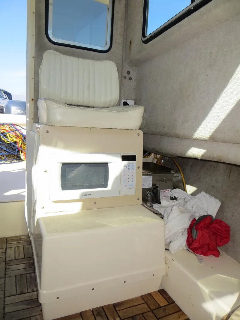 Slide: The Image of Actual Boat - 10